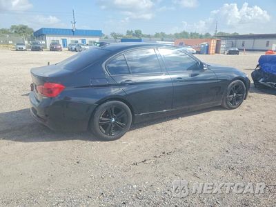 Trzecie zdjęcie samochodu z tyłu: 2016 BMW 328 I SULEV VIN:WBA8E9G54GNT81615 - miniatura