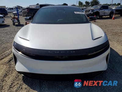 Piąte zdjęcie samochodu w środku: 2023 LUCID MOTORS AIR PURE VIN:50EA1PFAXPA001943 - miniatura