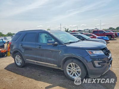 Czwarte zdjęcie samochodu z boku: 2017 FORD EXPLORER XLT VIN:1FM5K7D85HGE37435 - miniatura