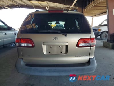 Zdjęcie 6 z 13 samochodu: 2003 TOYOTA SIENNA LE VIN:4T3ZF13CX3U525701 - miniatura