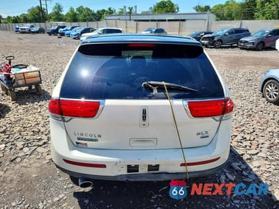 Zdjęcie 6 z 13 samochodu: 2012 LINCOLN MKX VIN:2LMDJ8JK6CBL13988 - miniatura