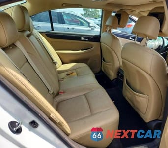 Zdjęcie 10 z 12 samochodu: 2011 HYUNDAI GENESIS 3.8L VIN:KMHGC4DE5BU128499 - miniatura