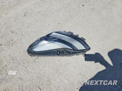Zdjęcie 12 z 13 samochodu: 2022 TESLA MODEL 3 VIN:5YJ3E1EB5NF110050 - miniatura