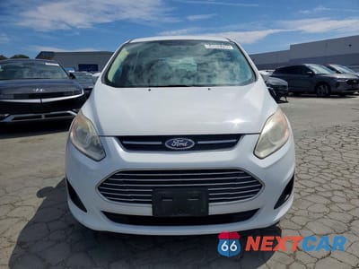 Piąte zdjęcie samochodu w środku: 2015 FORD C-MAX SE VIN:1FADP5AU1FL101167 - miniatura