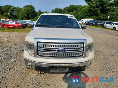 Piąte zdjęcie samochodu w środku: 2014 FORD F150 SUPERCREW VIN:1FTFW1ET9EFA34962 - miniatura
