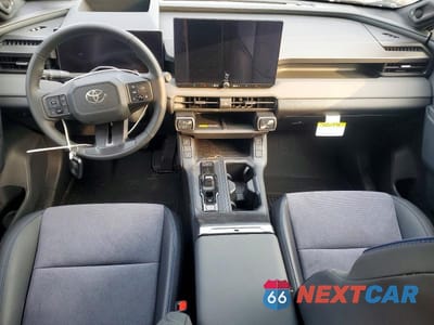 Zdjęcie 8 z 13 samochodu: 2026 TOYOTA RAV4 PLUG-IN HYBRID XSE VIN:JTM7ERAV5TJ009807 - miniatura