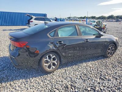 Trzecie zdjęcie samochodu z tyłu: 2019 KIA FORTE LXS VIN:3KPF24AD7KE019586 - miniatura