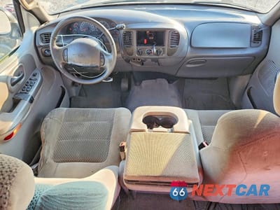Zdjęcie 8 z 12 samochodu: 2001 FORD F150 SUPERCREW VIN:1FTRW07L31KA40780 - miniatura