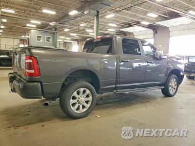 Trzecie zdjęcie samochodu z tyłu: 2024 RAM 2500 LARAMIE VIN:3C6UR5FL0RG203847 - miniatura