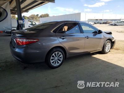 Trzecie zdjęcie samochodu z tyłu: 2017 TOYOTA CAMRY LE VIN:4T1BF1FK5HU741895 - miniatura