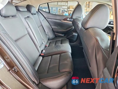 Zdjęcie 10 z 12 samochodu: 2016 NISSAN MAXIMA 3.5 SL VIN:1N4AA6AP2GC405419 - miniatura