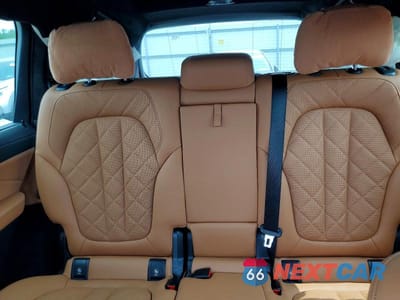 Zdjęcie 10 z 14 samochodu: 2024 BMW X7 XDRIVE40I VIN:5UX23EM00R9S12315 - miniatura