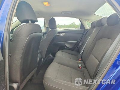 Zdjęcie 10 z 12 samochodu: 2019 KIA FORTE LXS VIN:3KPF24AD2KE061762 - miniatura