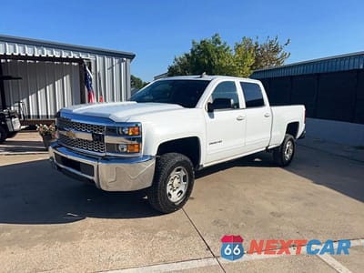 Drugie zdjęcie samochodu z przodu: 2019 CHEVROLET SILVERADO K2500 HEAVY DUTY LT VIN:1GC1KSEG6KF266025 - miniatura