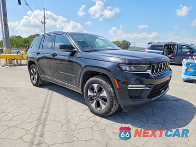 Czwarte zdjęcie samochodu z boku: 2024 JEEP GRAND CHEROKEE LIMITED 4XE VIN:1C4RJYB69RC720770 - miniatura
