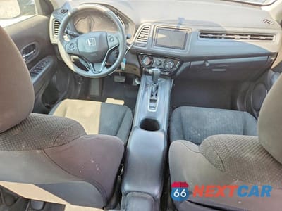 Zdjęcie 8 z 12 samochodu: 2018 HONDA HR-V LX VIN:3CZRU6H32JG710392 - miniatura