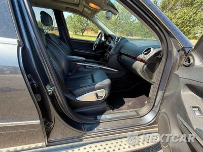 Piąte zdjęcie samochodu w środku: 2010 MERCEDES-BENZ GL 450 4MATIC VIN:4JGBF7BE7AA612986 - miniatura