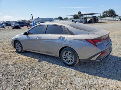 Drugie zdjęcie samochodu z przodu: 2024 HYUNDAI ELANTRA SEL VIN:KMHLM4DG0RU804302 - miniatura