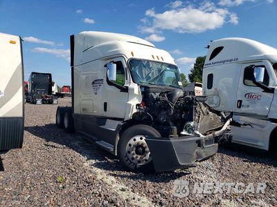 Czwarte zdjęcie samochodu z boku: 2019 FREIGHTLINER CASCADIA 116 SEMI TRUCK VIN:3AKJHPDV4KSKM2798 - miniatura