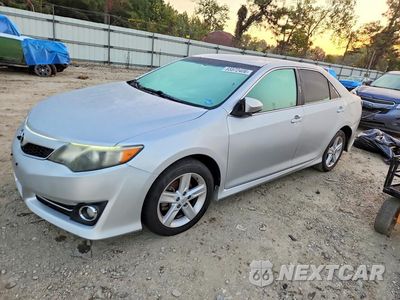 2014 TOYOTA CAMRY SE 4T1BF1FK0EU405454 - główne zdjęcie licytacji z USA - miniatura
