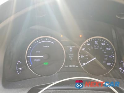 Zdjęcie 9 z 12 samochodu: 2015 LEXUS ES 300H VIN:JTHBW1GG9F2094259 - miniatura