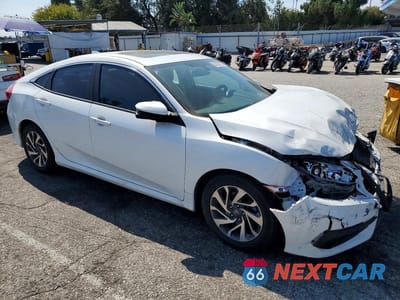 Czwarte zdjęcie samochodu z boku: 2018 HONDA CIVIC EX VIN:19XFC2F77JE209827 - miniatura