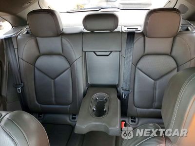 Zdjęcie 10 z 13 samochodu: 2016 PORSCHE MACAN S VIN:WP1AB2A56GLB44700 - miniatura
