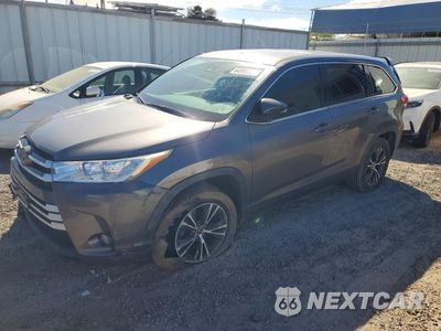 2017 TOYOTA HIGHLANDER LE 5TDZZRFH5HS230804 - główne zdjęcie licytacji z USA - miniatura