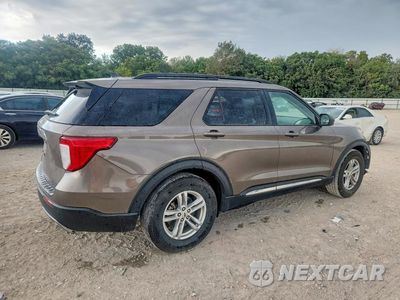 Trzecie zdjęcie samochodu z tyłu: 2021 FORD EXPLORER XLT VIN:1FMSK7DH4MGA30297 - miniatura
