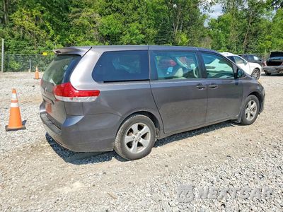 Trzecie zdjęcie samochodu z tyłu: 2012 TOYOTA SIENNA BASE 7-PASSENGER VIN:5TDZK3DC4CS260443 - miniatura