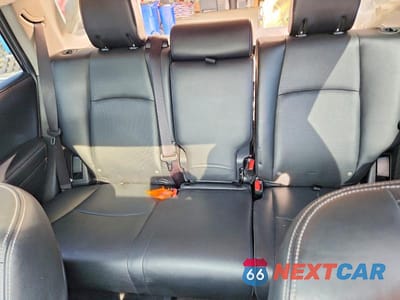 Zdjęcie 10 z 13 samochodu: 2018 TOYOTA 4RUNNER LIMITED VIN:JTEBU5JR2J5577779 - miniatura