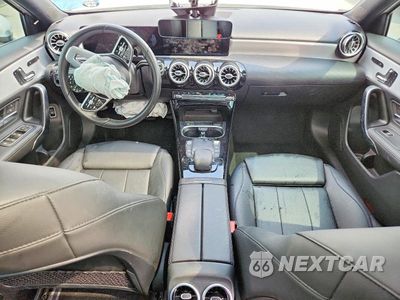 Zdjęcie 8 z 13 samochodu: 2021 MERCEDES-BENZ A 220 VIN:W1K3G4EB6MJ288414 - miniatura