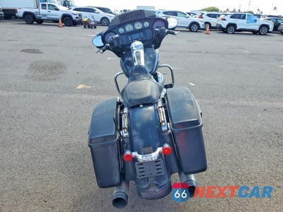 Czwarte zdjęcie samochodu z boku: 2016 HARLEY-DAVIDSON FLHX STREET GLIDE VIN:1HD1KBM14GB607903 - miniatura