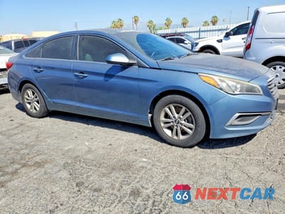 Czwarte zdjęcie samochodu z boku: 2016 HYUNDAI SONATA SE VIN:5NPE24AF1GH371935 - miniatura