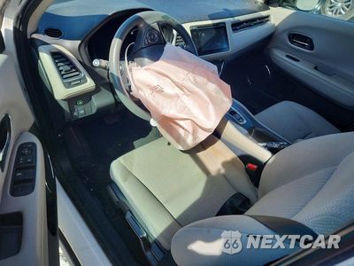 Zdjęcie 8 z 12 samochodu: 2018 HONDA HR-V EX VIN:3CZRU6H56JM703660 - miniatura