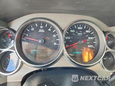 Zdjęcie 9 z 12 samochodu: 2011 CHEVROLET SILVERADO K1500 LT VIN:3GCPKSE36BG314774 - miniatura