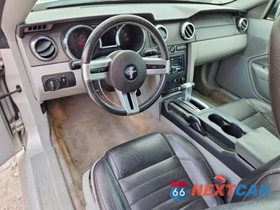 Zdjęcie 8 z 13 samochodu: 2006 FORD MUSTANG VIN:1ZVFT80N965164481 - miniatura