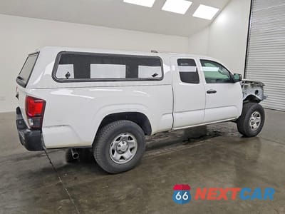 Trzecie zdjęcie samochodu z tyłu: 2022 TOYOTA TACOMA SR VIN:3TYRX5GN6NT053621 - miniatura