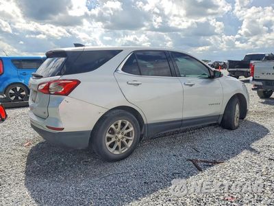 Trzecie zdjęcie samochodu z tyłu: 2018 CHEVROLET EQUINOX LT VIN:3GNAXJEV8JL361174 - miniatura