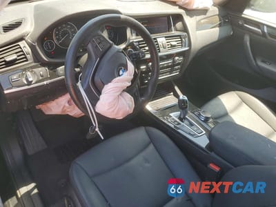Zdjęcie 8 z 13 samochodu: 2017 BMW X3 SDRIVE28I VIN:5UXWZ7C38H0V86570 - miniatura