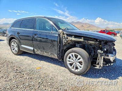 Czwarte zdjęcie samochodu z boku: 2018 AUDI Q7 PREMIUM PLUS VIN:WA1LAAF75JD037022 - miniatura