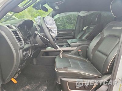 Zdjęcie 7 z 13 samochodu: 2025 RAM 1500 LARAMIE VIN:1C6SRFJP6SN629904 - miniatura