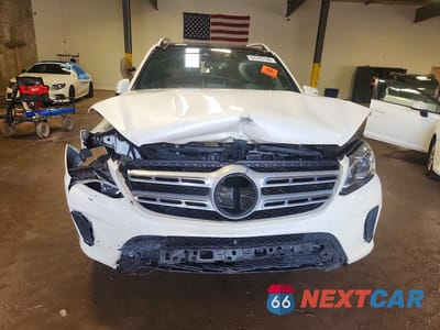 Piąte zdjęcie samochodu w środku: 2018 MERCEDES-BENZ GLS 450 4MATIC VIN:4JGDF6EE9JB150584 - miniatura