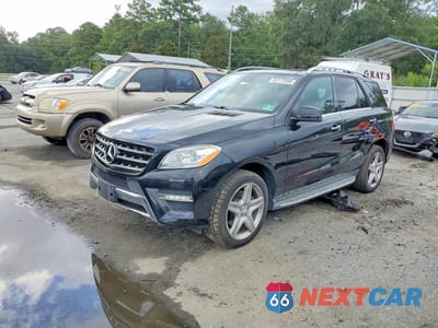 2015 MERCEDES-BENZ ML 400 4MATIC 4JGDA5GB3FA546177 - główne zdjęcie licytacji z USA - miniatura