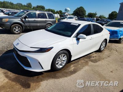 2026 TOYOTA CAMRY LE 4T1DAACK3TU730575 - główne zdjęcie licytacji z USA - miniatura