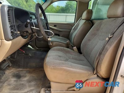 Zdjęcie 7 z 12 samochodu: 2005 CHEVROLET SILVERADO C1500 VIN:1GCEC14X85Z280375 - miniatura