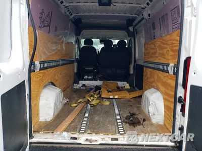 Zdjęcie 10 z 13 samochodu: 2022 RAM PROMASTER 2500 DELIVERY VAN VIN:3C6LRVCG1NE118637 - miniatura