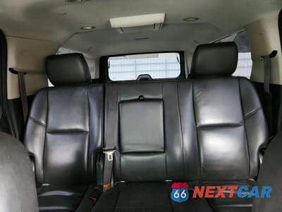 Zdjęcie 10 z 13 samochodu: 2013 GMC YUKON XL DENALI VIN:1GKS2MEF5DR378294 - miniatura