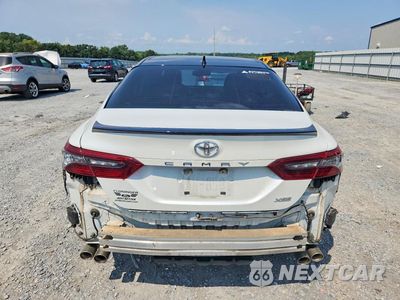 Zdjęcie 6 z 12 samochodu: 2022 TOYOTA CAMRY XSE VIN:4T1K61AK4NU071856 - miniatura