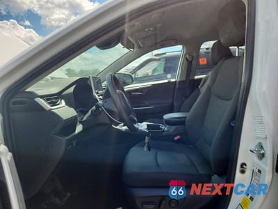Zdjęcie 7 z 14 samochodu: 2025 TOYOTA RAV4 HYBRID XLE VIN:4T3RWRFV7SU164700 - miniatura